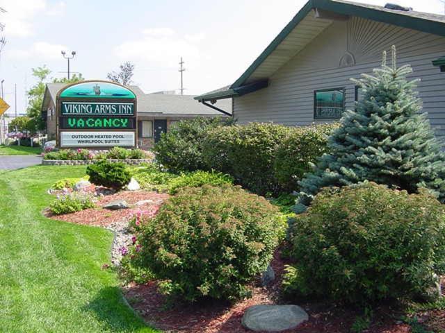 Viking Arms Inn - Ludington Zewnętrze zdjęcie